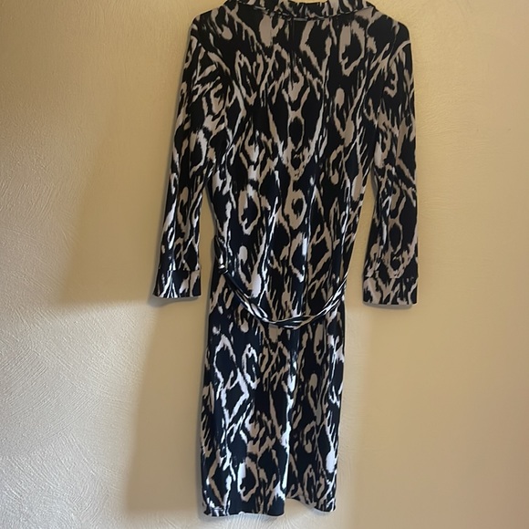 Alfani 3/4 sleeve patterned dress, size small - Picture 2 of 4